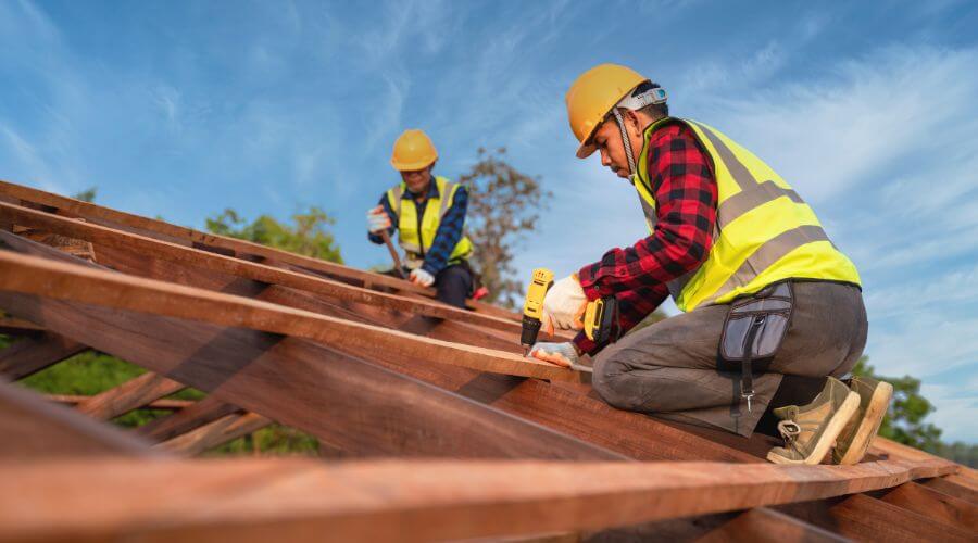 Professional Flat Roofing Installation services in Manitowish Waters, WI